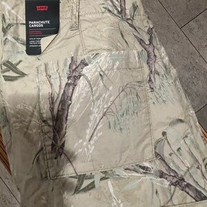 Levi's Cream Parachute Cargos with Green Accents